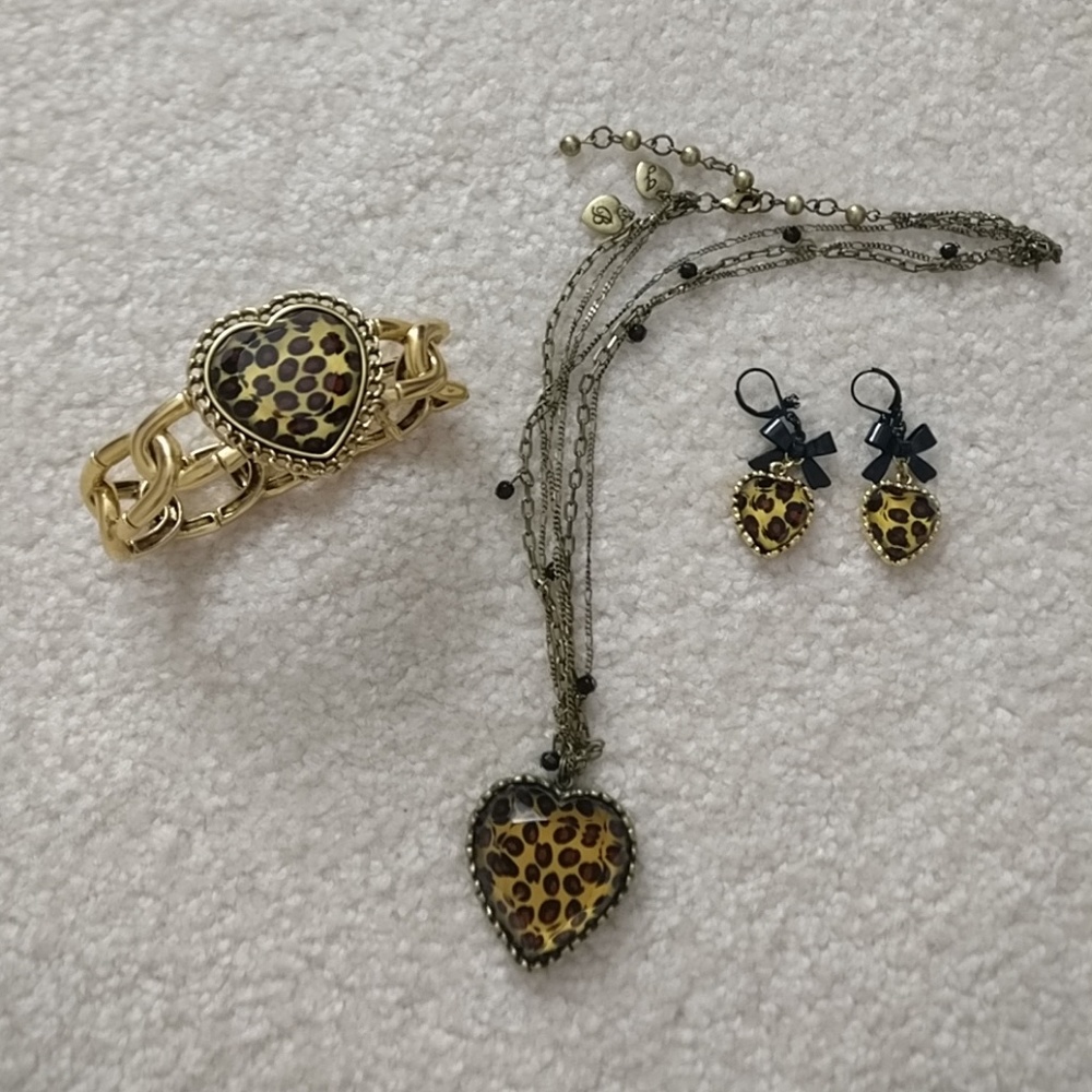 Betsey Johnson Cheetah Jewelry set